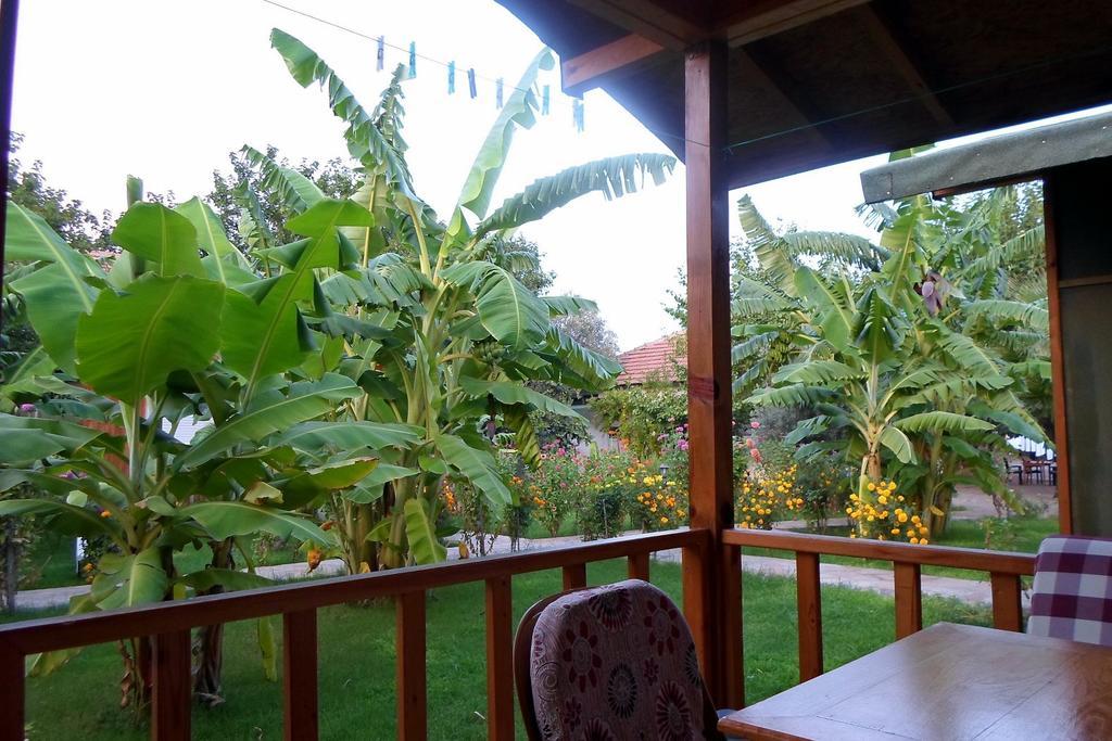 Estelar Bungalow Чирали Экстерьер фото