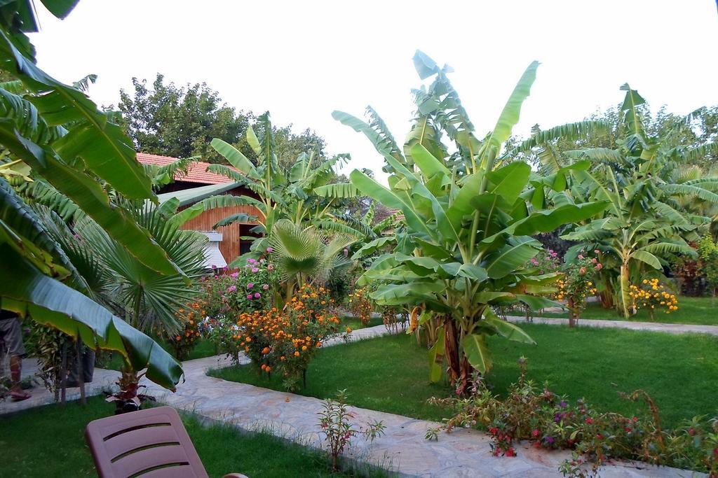 Estelar Bungalow Чирали Экстерьер фото