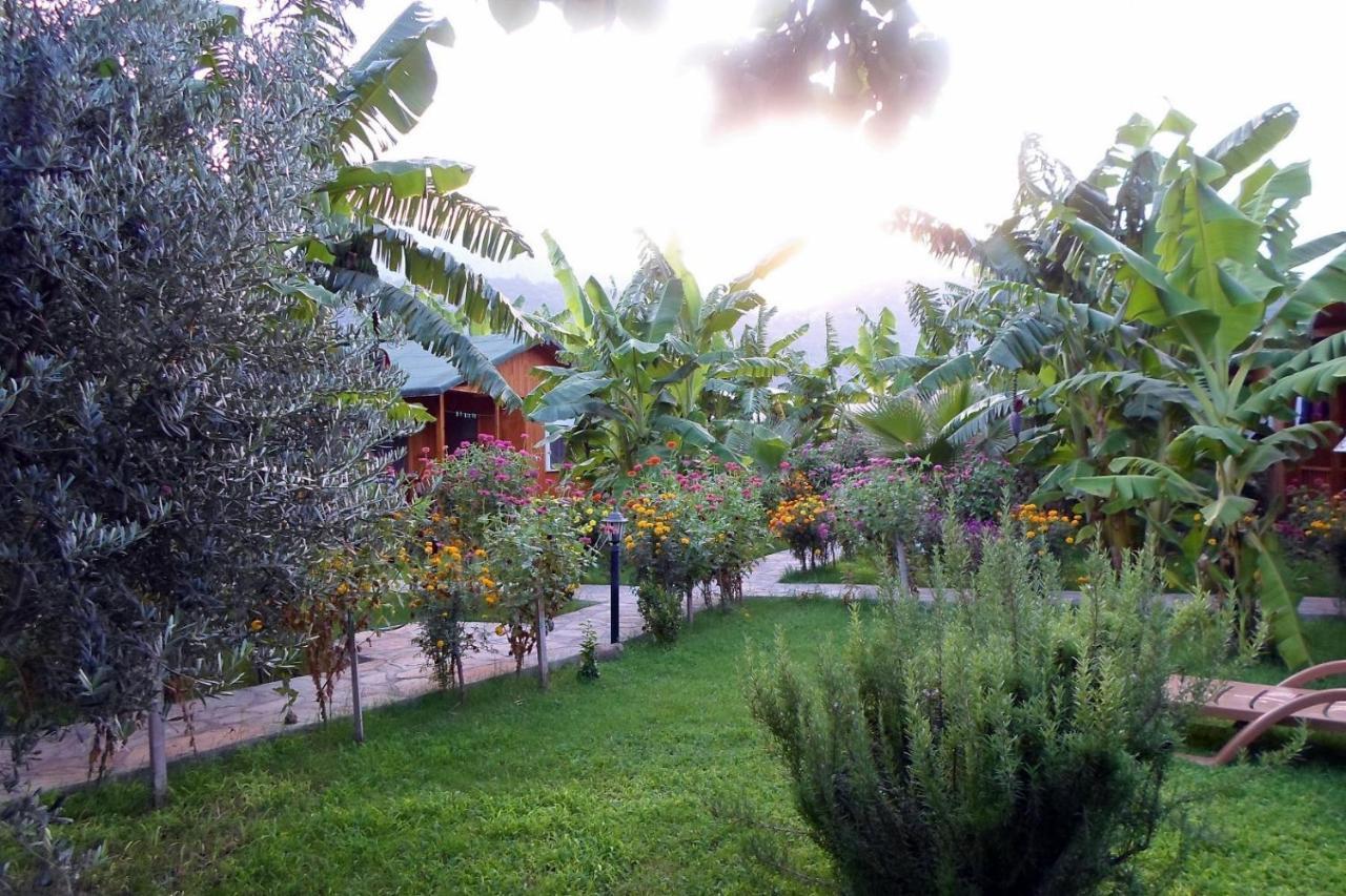 Estelar Bungalow Чирали Экстерьер фото
